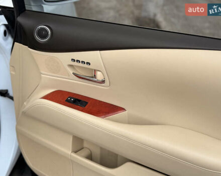 Білий Лексус РХ, об'ємом двигуна 3.46 л та пробігом 154 тис. км за 18900 $, фото 23 на Automoto.ua