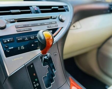 Белый Лексус РХ, объемом двигателя 3.46 л и пробегом 175 тыс. км за 15600 $, фото 44 на Automoto.ua