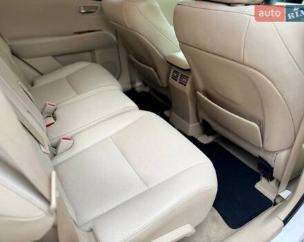 Белый Лексус РХ, объемом двигателя 3.46 л и пробегом 201 тыс. км за 14800 $, фото 23 на Automoto.ua