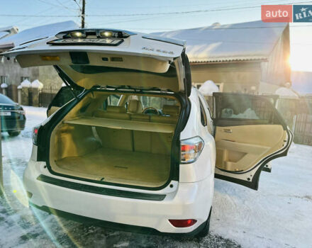 Белый Лексус РХ, объемом двигателя 3.5 л и пробегом 172 тыс. км за 15800 $, фото 41 на Automoto.ua