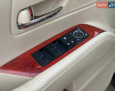 Белый Лексус РХ, объемом двигателя 3.46 л и пробегом 240 тыс. км за 15800 $, фото 70 на Automoto.ua