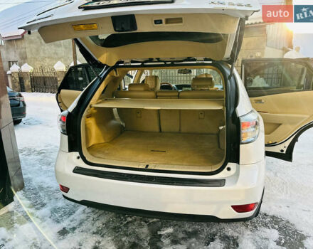 Белый Лексус РХ, объемом двигателя 3.5 л и пробегом 172 тыс. км за 15800 $, фото 55 на Automoto.ua