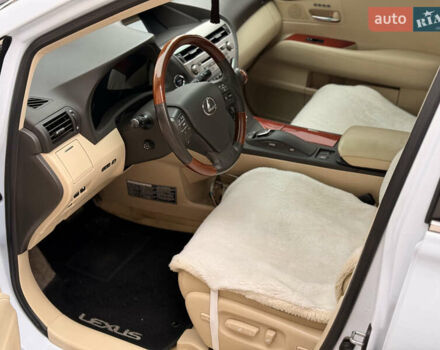 Білий Лексус РХ, об'ємом двигуна 3.46 л та пробігом 154 тис. км за 18900 $, фото 17 на Automoto.ua