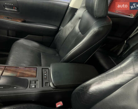 Белый Лексус РХ, объемом двигателя 3.46 л и пробегом 130 тыс. км за 18700 $, фото 16 на Automoto.ua