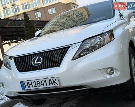 Белый Лексус РХ, объемом двигателя 3.46 л и пробегом 207 тыс. км за 16900 $, фото 5 на Automoto.ua