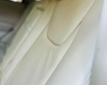 Белый Лексус РХ, объемом двигателя 3.46 л и пробегом 175 тыс. км за 15600 $, фото 79 на Automoto.ua