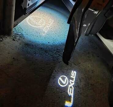 Лексус РХ 2010 в Одессе на Automoto.ua Белый Лексус РХ, объемом двигателя 3.46 л и пробегом 217 тыс. км за 23500 $, фото 4 на Automoto.ua