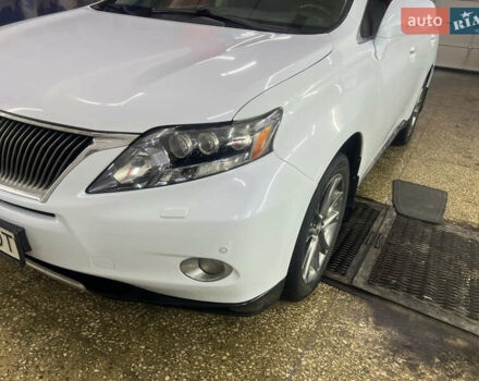 Белый Лексус РХ, объемом двигателя 3.46 л и пробегом 130 тыс. км за 18700 $, фото 7 на Automoto.ua
