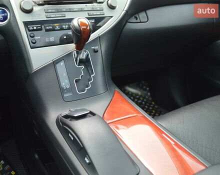 Білий Лексус РХ, об'ємом двигуна 3.46 л та пробігом 218 тис. км за 22500 $, фото 30 на Automoto.ua