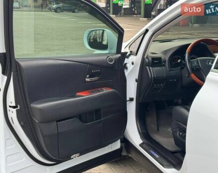 Белый Лексус РХ, объемом двигателя 3.46 л и пробегом 222 тыс. км за 18700 $, фото 16 на Automoto.ua