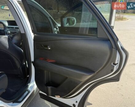 Білий Лексус РХ, об'ємом двигуна 3.46 л та пробігом 185 тис. км за 16400 $, фото 12 на Automoto.ua