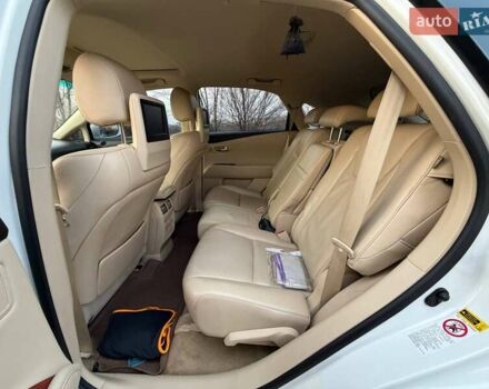 Белый Лексус РХ, объемом двигателя 3.46 л и пробегом 240 тыс. км за 15800 $, фото 63 на Automoto.ua