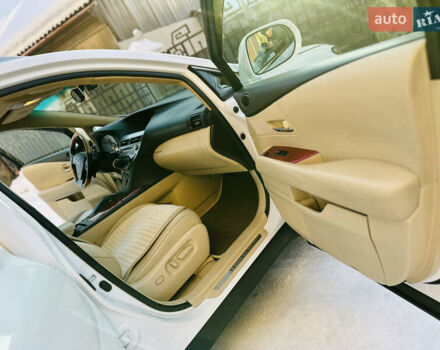 Белый Лексус РХ, объемом двигателя 3.5 л и пробегом 172 тыс. км за 15800 $, фото 66 на Automoto.ua