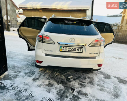 Белый Лексус РХ, объемом двигателя 3.5 л и пробегом 172 тыс. км за 15800 $, фото 86 на Automoto.ua