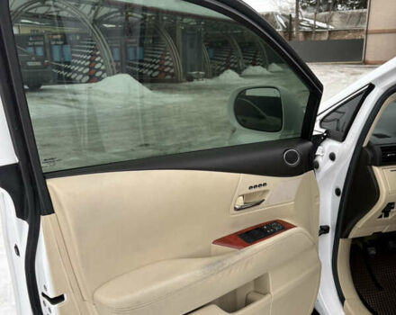 Белый Лексус РХ, объемом двигателя 3.46 л и пробегом 270 тыс. км за 16500 $, фото 12 на Automoto.ua