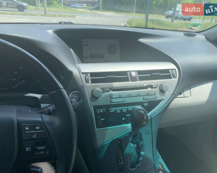 Белый Лексус РХ, объемом двигателя 3.5 л и пробегом 127 тыс. км за 18500 $, фото 30 на Automoto.ua