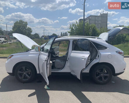 Белый Лексус РХ, объемом двигателя 3.5 л и пробегом 127 тыс. км за 18500 $, фото 9 на Automoto.ua