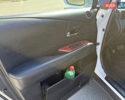 Білий Лексус РХ, об'ємом двигуна 3.46 л та пробігом 185 тис. км за 16400 $, фото 13 на Automoto.ua