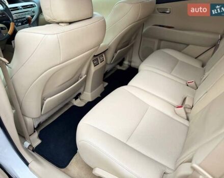 Белый Лексус РХ, объемом двигателя 3.46 л и пробегом 201 тыс. км за 14800 $, фото 24 на Automoto.ua