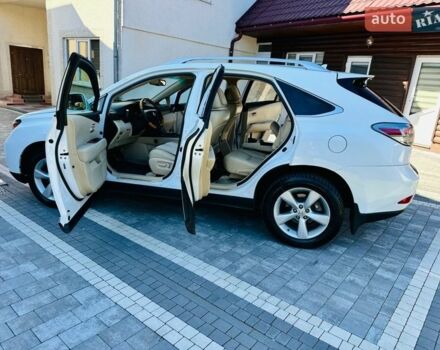 Белый Лексус РХ, объемом двигателя 3.46 л и пробегом 175 тыс. км за 15600 $, фото 32 на Automoto.ua