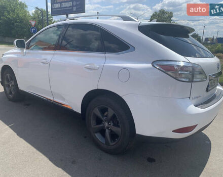 Белый Лексус РХ, объемом двигателя 3.5 л и пробегом 127 тыс. км за 18500 $, фото 4 на Automoto.ua