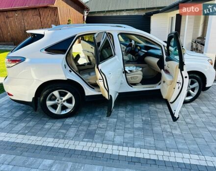 Белый Лексус РХ, объемом двигателя 3.46 л и пробегом 175 тыс. км за 15600 $, фото 31 на Automoto.ua