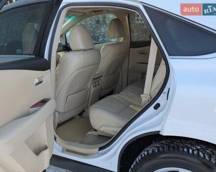 Белый Лексус РХ, объемом двигателя 3.5 л и пробегом 212 тыс. км за 16700 $, фото 61 на Automoto.ua