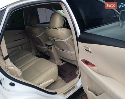 Белый Лексус РХ, объемом двигателя 3.46 л и пробегом 220 тыс. км за 12900 $, фото 8 на Automoto.ua