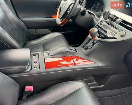 Белый Лексус РХ, объемом двигателя 3.46 л и пробегом 165 тыс. км за 19500 $, фото 21 на Automoto.ua