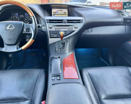 Белый Лексус РХ, объемом двигателя 3.5 л и пробегом 151 тыс. км за 17500 $, фото 60 на Automoto.ua