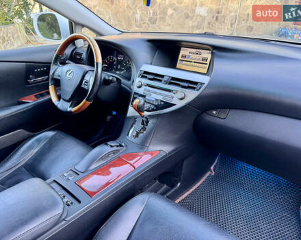 Белый Лексус РХ, объемом двигателя 3.5 л и пробегом 151 тыс. км за 17500 $, фото 73 на Automoto.ua
