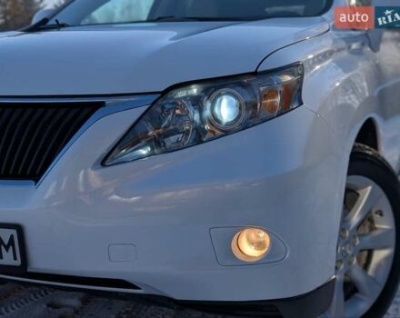 Белый Лексус РХ, объемом двигателя 3.5 л и пробегом 212 тыс. км за 16700 $, фото 4 на Automoto.ua