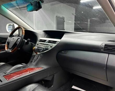 Белый Лексус РХ, объемом двигателя 3.5 л и пробегом 159 тыс. км за 16600 $, фото 19 на Automoto.ua