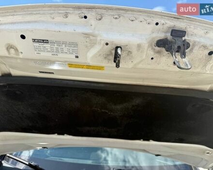 Белый Лексус РХ, объемом двигателя 3.46 л и пробегом 185 тыс. км за 16500 $, фото 59 на Automoto.ua