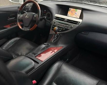 Белый Лексус РХ, объемом двигателя 3.46 л и пробегом 159 тыс. км за 18500 $, фото 9 на Automoto.ua