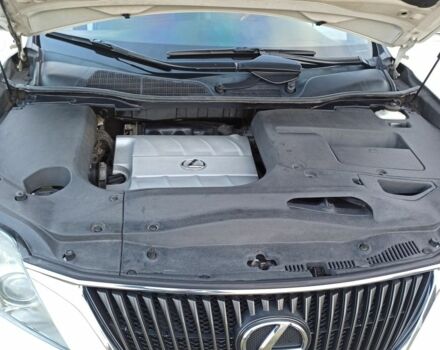 Белый Лексус РХ, объемом двигателя 3.5 л и пробегом 198 тыс. км за 17000 $, фото 15 на Automoto.ua