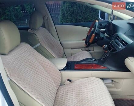 Белый Лексус РХ, объемом двигателя 3.46 л и пробегом 220 тыс. км за 12900 $, фото 10 на Automoto.ua