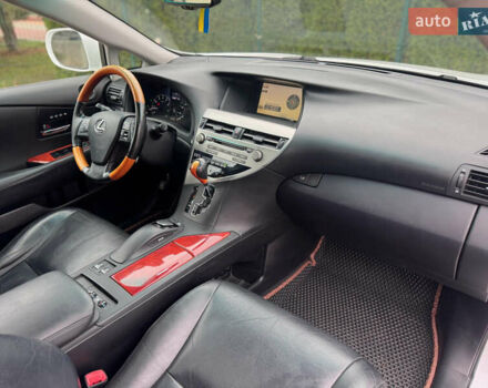 Білий Лексус РХ, об'ємом двигуна 3.46 л та пробігом 161 тис. км за 15900 $, фото 76 на Automoto.ua