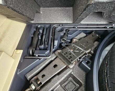 Білий Лексус РХ, об'ємом двигуна 3.46 л та пробігом 124 тис. км за 18500 $, фото 27 на Automoto.ua