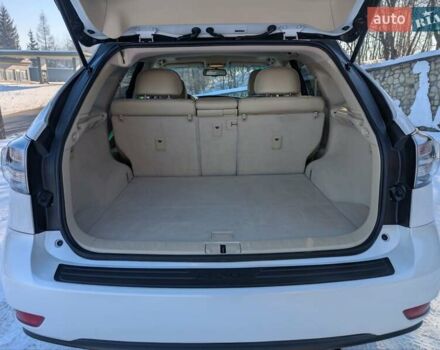 Белый Лексус РХ, объемом двигателя 3.5 л и пробегом 212 тыс. км за 16700 $, фото 45 на Automoto.ua