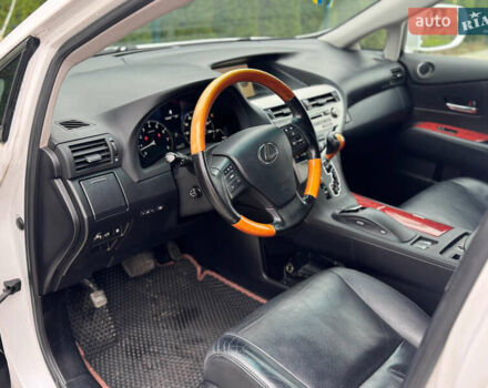 Білий Лексус РХ, об'ємом двигуна 3.46 л та пробігом 161 тис. км за 15900 $, фото 47 на Automoto.ua