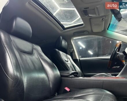 Белый Лексус РХ, объемом двигателя 3.46 л и пробегом 159 тыс. км за 16600 $, фото 23 на Automoto.ua