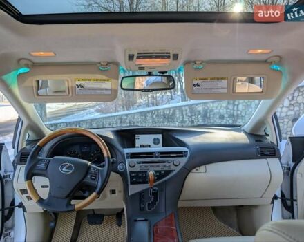 Белый Лексус РХ, объемом двигателя 3.5 л и пробегом 212 тыс. км за 16700 $, фото 93 на Automoto.ua