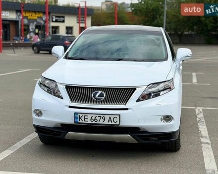 Белый Лексус РХ, объемом двигателя 3.46 л и пробегом 195 тыс. км за 19990 $, фото 1 на Automoto.ua