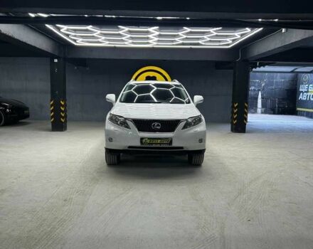 Белый Лексус РХ, объемом двигателя 3.5 л и пробегом 159 тыс. км за 16600 $, фото 1 на Automoto.ua