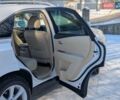 Белый Лексус РХ, объемом двигателя 3.5 л и пробегом 212 тыс. км за 16700 $, фото 67 на Automoto.ua