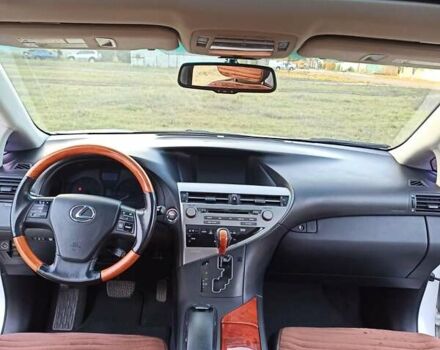 Белый Лексус РХ, объемом двигателя 3.46 л и пробегом 198 тыс. км за 17000 $, фото 13 на Automoto.ua