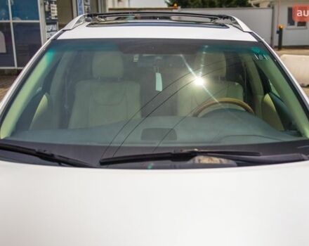 Белый Лексус РХ, объемом двигателя 3.46 л и пробегом 200 тыс. км за 20000 $, фото 4 на Automoto.ua