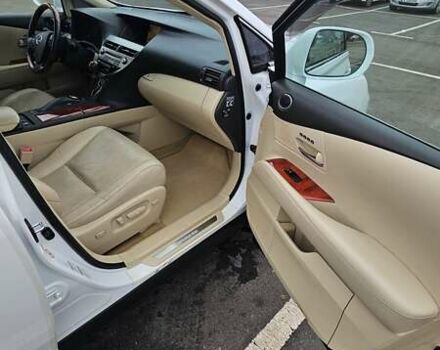 Белый Лексус РХ, объемом двигателя 3.46 л и пробегом 118 тыс. км за 19500 $, фото 12 на Automoto.ua