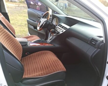 Белый Лексус РХ, объемом двигателя 3.5 л и пробегом 198 тыс. км за 17000 $, фото 8 на Automoto.ua